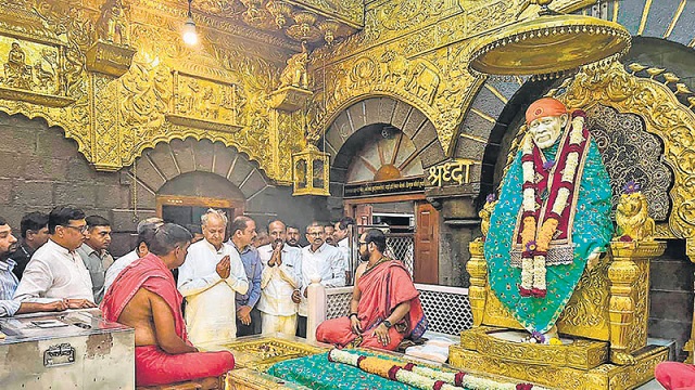 Everything You Wanted to Know About SHIRDI , Best place to visit in shirdi